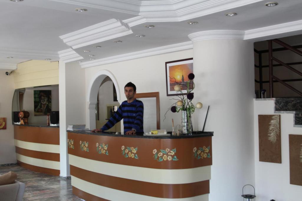 Hotel Villa Granada Antália Exterior foto